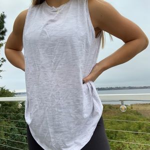 Lululemon muscle tank